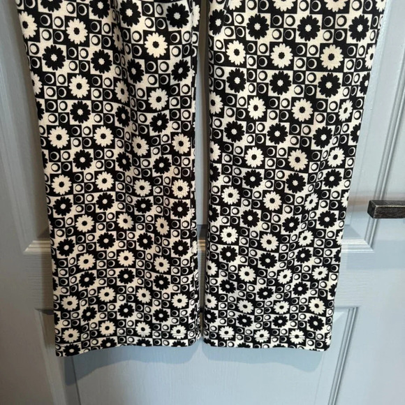 Altar'd State Flare Pants Size  Large Groovy Funky Mod Black White Hippie Retro - Picture 6 of 14
